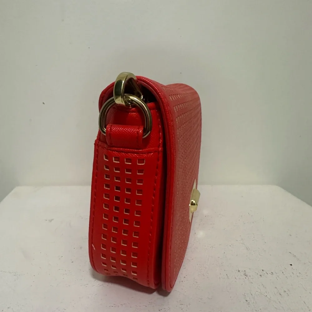 Banana Republic Red Crossbody Bag with Gold Accents - Picture 4 of 14